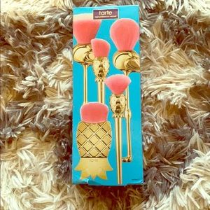 Tarte 5 piece face brushes flamingo